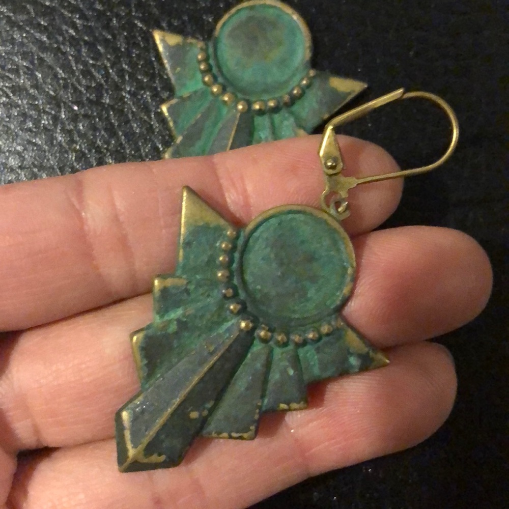 Rustic Abstract Arrowhead Shaped Earring